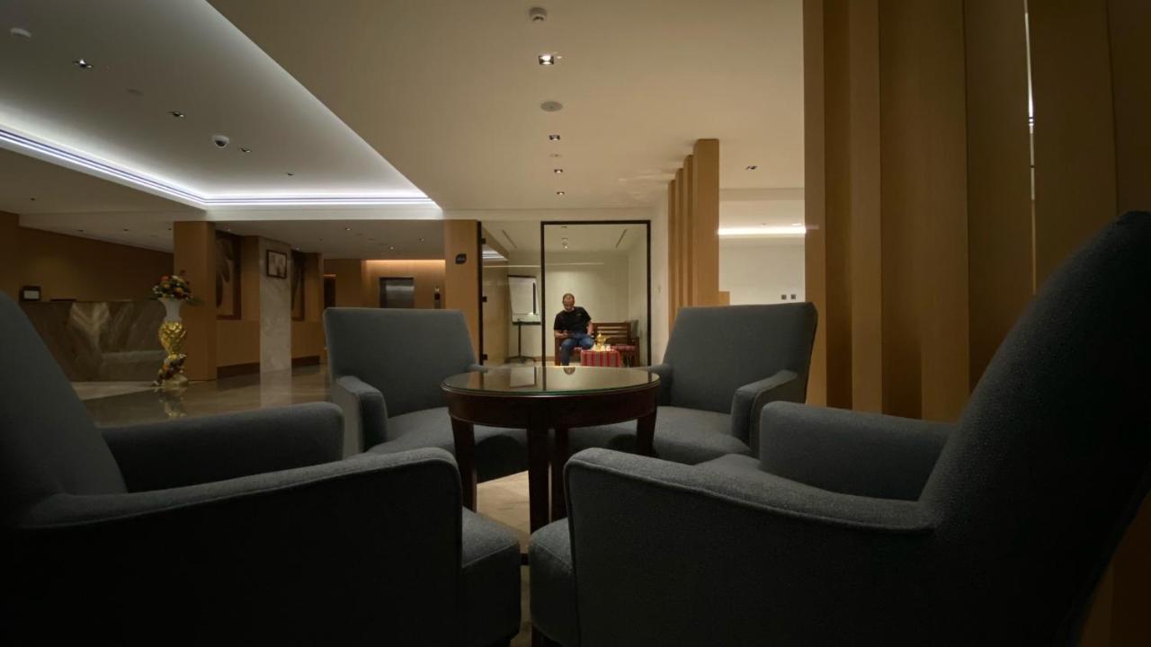 Sitara Hotel Apartment Dubai Exterior foto